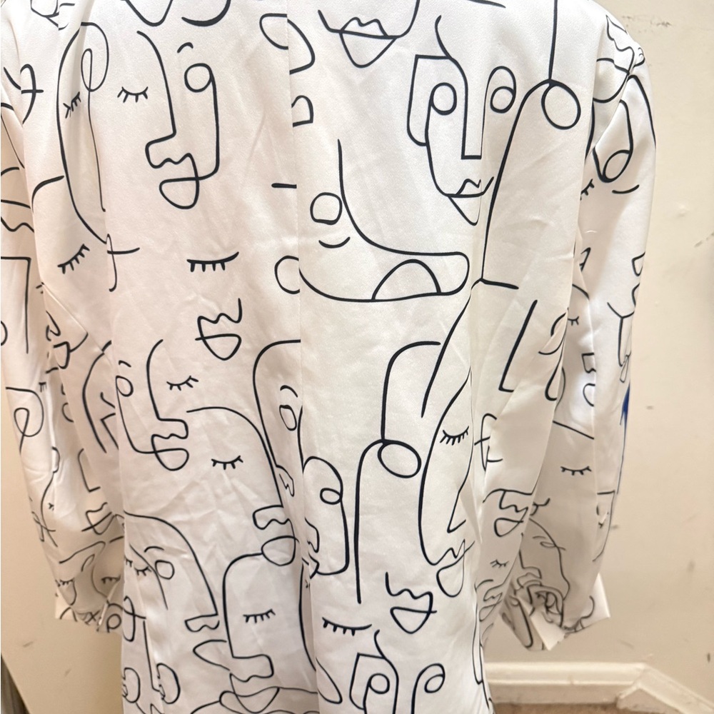 Source Unknown White Abstract Face Print Blazer w… - image 6